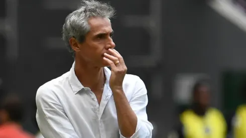 Paulo Sousa falou sobre declarações polêmicas de Jorge Jesus (Foto: Mateus Bonomi/AGIF)