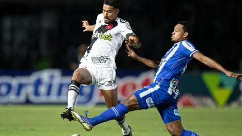 Gabriel Dias falou sobre o duelo contra o Bahia (Foto: Jorge Rodrigues/AGIF)