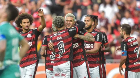 Pedro e Gabigol tem rendido bem jogando juntos (Foto: Thiago Ribeiro/AGIF)