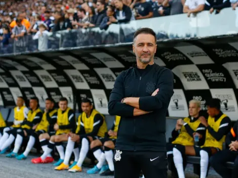 Vítor Pereira surpreende e pede o retorno de contestado jogador para o Corinthians