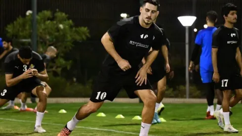 Gabriel Pires está emprestado pelo Benfica ao Al-Gharafa (Foto: Divulgação/Twitter)