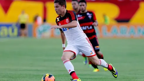 Flamengo v Vitoria – Brazilian Series A 2013