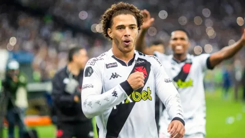 Figueiredo fala sobre o acesso à Série A (Foto: Daniel RAMALHO / CRVG)