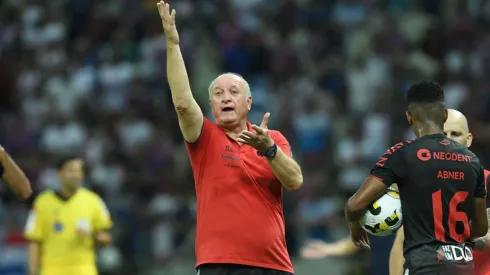 Felipão fala sobre seu futuro no Athletico-PR (Foto: Gustavo Oliveira/athletico.com.br)