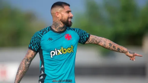 Quintero fala sobre desejo de continuar no Vasco (Foto: Daniel RAMALHO/CRVG)