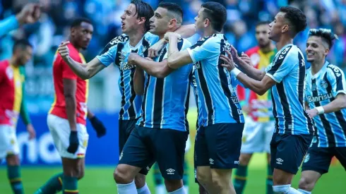Diego Souza é o artilheiro isolado da Série B com sete gols (FOTO: LUCAS UEBEL/GREMIO FBPA)