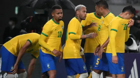 Jogadores do Brasil comemoram gol (Foto: Getty Images)