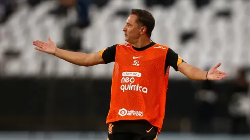 Botafogo v Corinthians - Brasileirao 2022