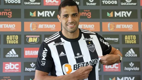 Alan Kardec vai buscar vaga entre os titulares (Foto: Bruno Sousa / Atlético)