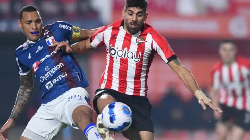 Titi lamenta eliminação na Libertadores, mas pede para time levar a cabeça (Foto: Marcelo Endelli/Getty Images)