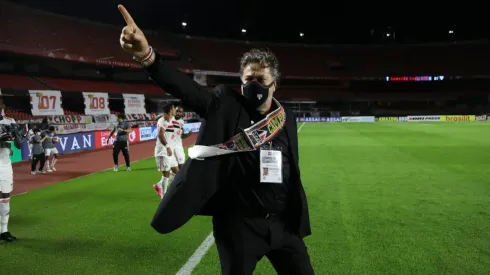 Presidente do São Paulo, Júlio Casares, acertou renovação de contrato de Rogério Ceni