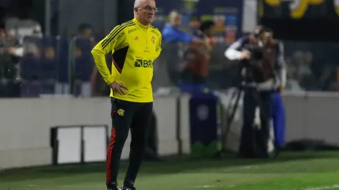 Flamengo, de Dorival Júnior, vendeu mais um zagueiro para o futebol europeu