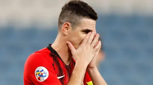 Shanghai Port-CHI dificulta ida de Oscar para o Flamengo (Foto: Mohamed Farag/Getty Images)