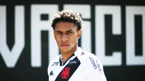 Paulo Victor revela que sonho da carreira era jogar no Vasco (Foto: Daniel RAMALHO/CRVG)