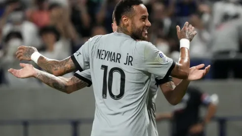 PSG, de Neymar, próximo a contratar um meio-campista da Série A