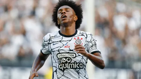 Willian deixou o Corinthians e deverá voltar para o futebol inglês (Foto: Getty Images)