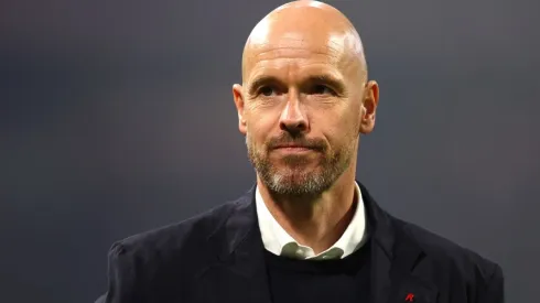 Erik ten Hag, treinador do Manchester United, quer contratar atacante holandês