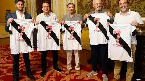 Executivos da 777 Partners junto ao presidente Jorge Salgado (Foto: Rafael Ribeiro / Vasco)