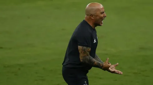 Jorge Sampaoli critica Paulo Sousa pela forma como dirigiu o elenco do Flamengo (Foto: Bruna Prado/Getty Images)