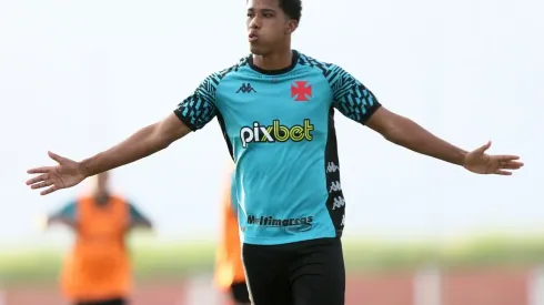 Andrey Santos, do Vasco, tem propostas do futebol europeu