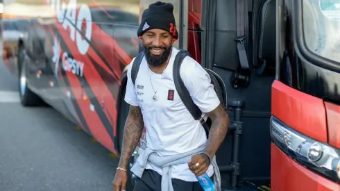 Presidente do Atlético-MG diz que clube não tem interesse em Rodinei, do Flamengo (Foto: Marcelo Cortes / Flamengo)