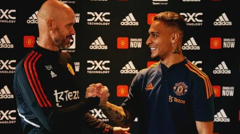 Antony conta que Erik ten Hag teve grande influência em sua chegada ao Manchester United (Foto: Divulgação/Manchester United)