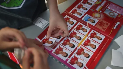 Colecionadores do álbum da Copa do Mundo terá uma surpresa feita pelo Nubank
