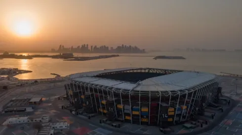 O estádio feito com 974 containers para a copa do mundo no Qatar