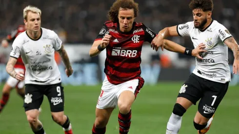 Flamengo e Corinthians, em campo pela Copa Libertadores (Foto: Getty Images)