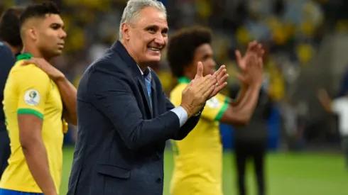 Técnico Tite revela alguns nomes que serão convocados para a copa em brincadeira com seus netos