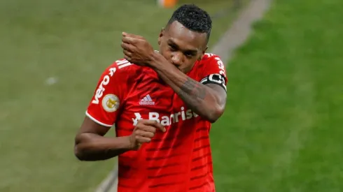 Corinthians v Internacional - Brasileirao 2021