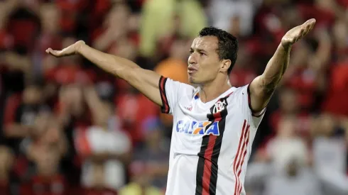 Leandro Damião revelou a "treta" para sair do Flamengo