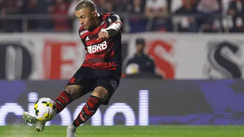 Sao Paulo v Flamengo - Brasileirao 2022