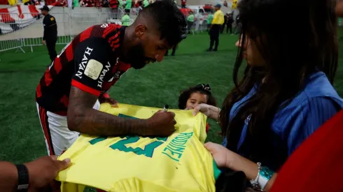 Rodrigo Caetano, diretor do Atlético-MG, elogiou publicamente Rodinei: Negócio à vista?