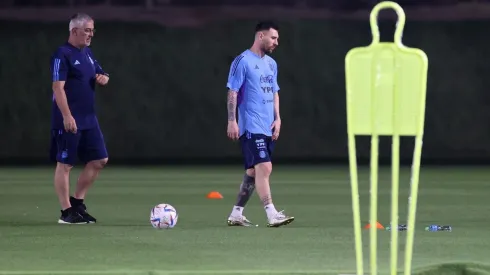 Lionel Messi treinou separado do elenco da Argentina