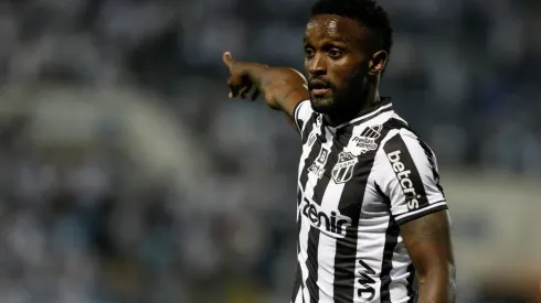 Santos v Ceara - Brasileirao 2022