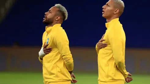 Richarlison saiu em defesa de Neymar