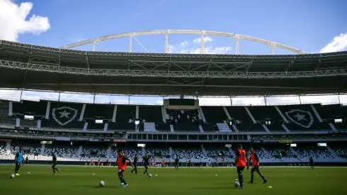 Botafogo começou período de treinamento para excursão à Europa