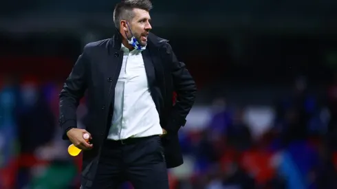 Paulo Pezzolano, técnico do Cruzeiro, liberou Vítor Leque para o futebol paulista