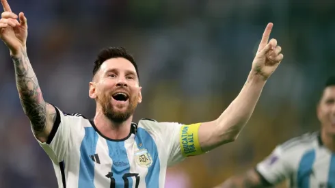 Messi comemora o gol marcado diante da Austrália (Foto: Getty Images)