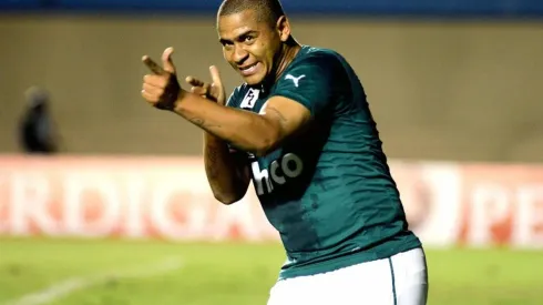 'Carrasco' do Atlético Mineiro surpreende e anuncia a contratação do atacante Walter
