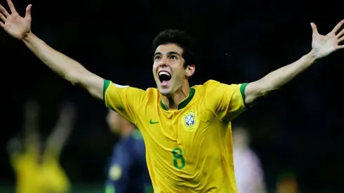 Kaká comemora gol pela seleção brasileira (Foto: Getty Images)