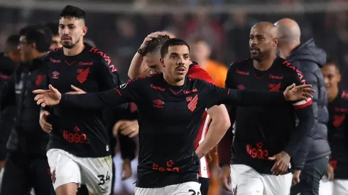 Estudiantes v Athletico Paranaense - Copa CONMEBOL Libertadores 2022