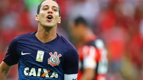 Flamengo v Corinthians – Brasileirao Series A 2016