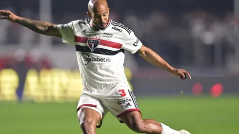 Patrick, em campo pelo São Paulo (Foto: Getty Images)