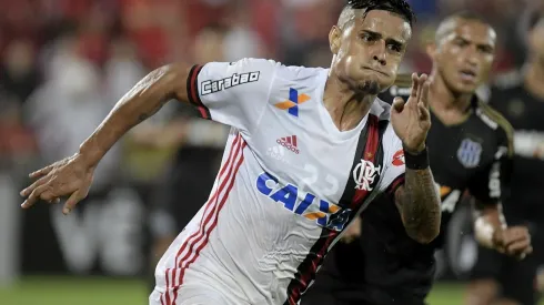Flamengo v Ponte Preta - Brasileirao Series A 2017