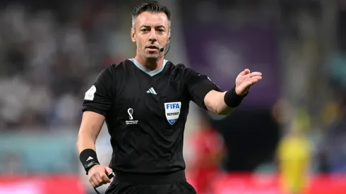 Raphael Claus disse que jogadores estrangeiros têm mais respeito com o árbitro