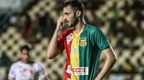 Gabriel Poveda atuando pelo Sampaio Correa