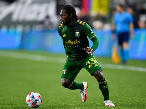 Ex-jogador do Atlético MG, Chará é oferecido a um dos maiores clubes do Brasil; negócio pode ser selado