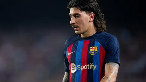 Lateral não atuará mais pelo Barcelona